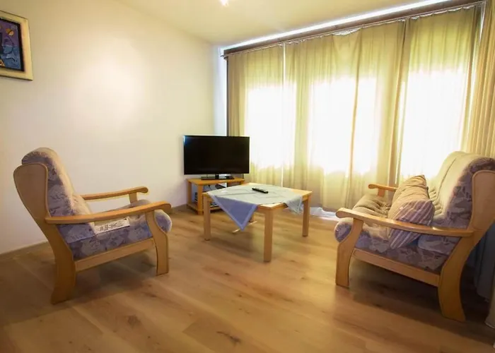 Rustica 4 By Interhome * ساس-الماغيل